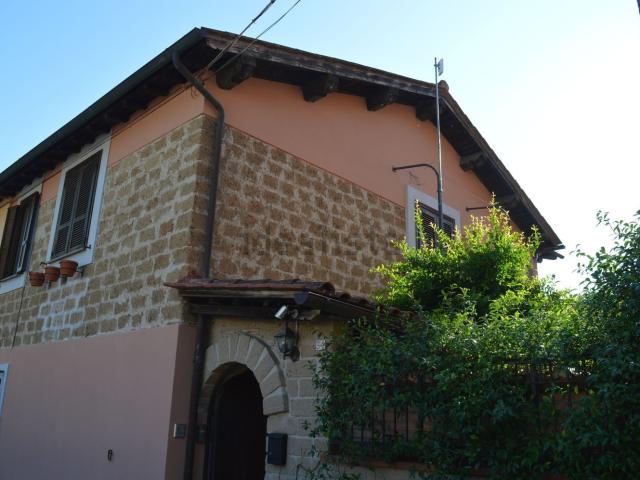 Villetta indipendente in vendita di 120 m² in Contrada venarella, 34