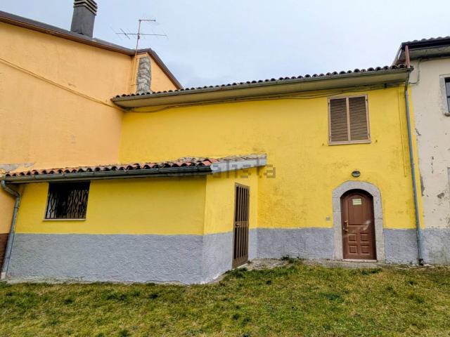Villetta indipendente in vendita di 120 m² in Contrada casino pece