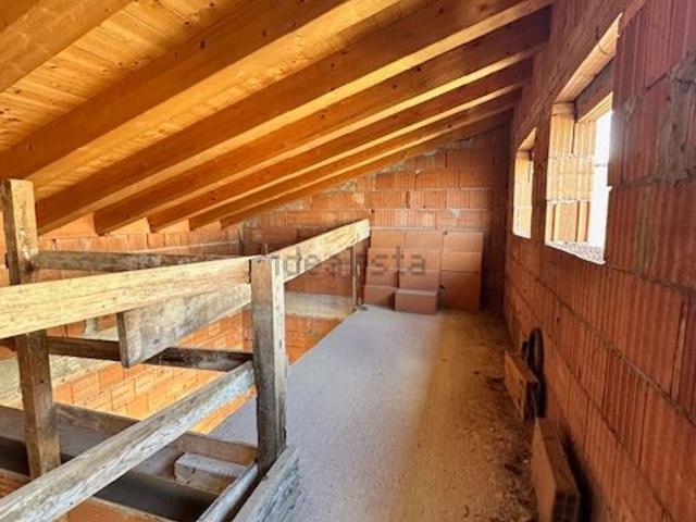 Villetta indipendente in vendita di 120 m² in Corso Cesare Battisti