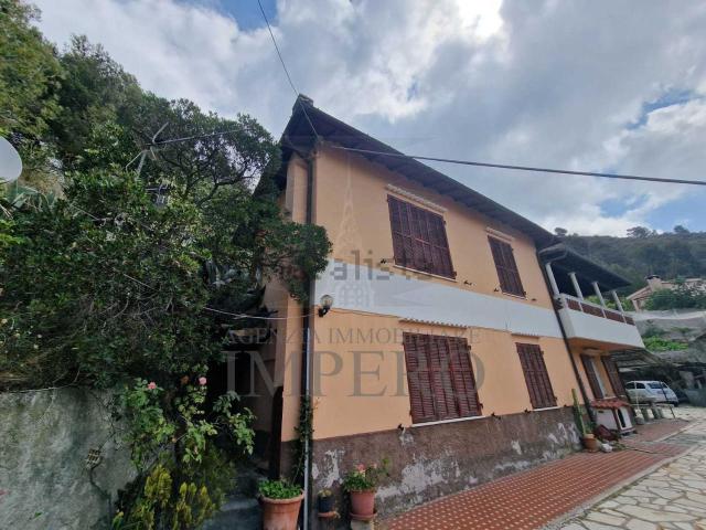 Villetta indipendente in vendita di 120 m² in Corso Limone Piemonte, 240