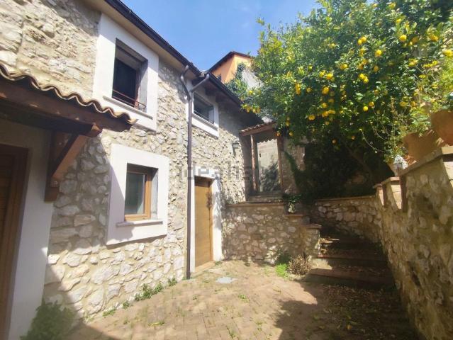 Villetta indipendente in vendita di 120 m² in Corso San Tommaso, 8