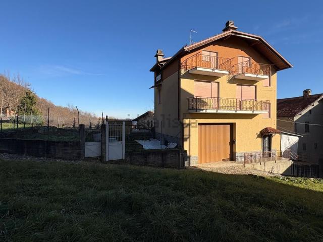 Villetta indipendente in vendita di 120 m² in Frazione Marone, 51