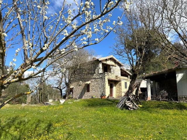 Villetta indipendente in vendita di 120 m² in Strada di Rubbiano