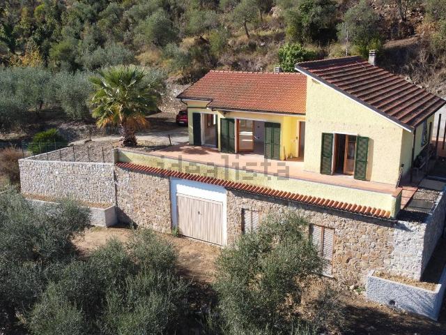 Villetta indipendente in vendita di 120 m² in Strada Lallina