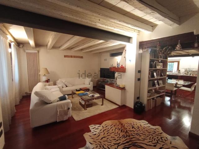 Villetta indipendente in vendita di 121 m²