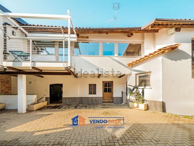 Villetta indipendente in vendita di 121 m² in Via Asilo