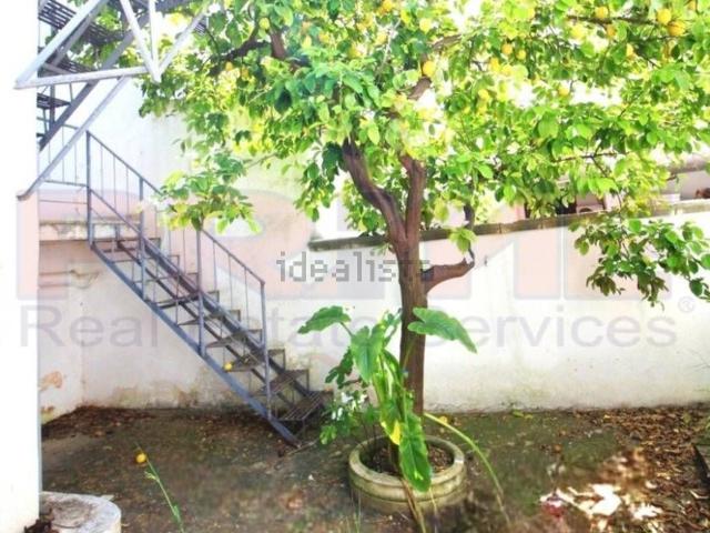 Villetta indipendente in vendita di 121 m² in Via Francesco Crispi, 11