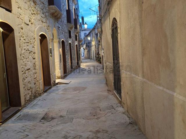Villetta indipendente in vendita di 121 m² in Via Salomone