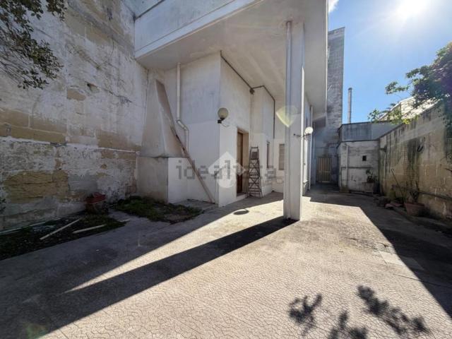 Villetta indipendente in vendita di 122 m² in Via Crocifisso, 21