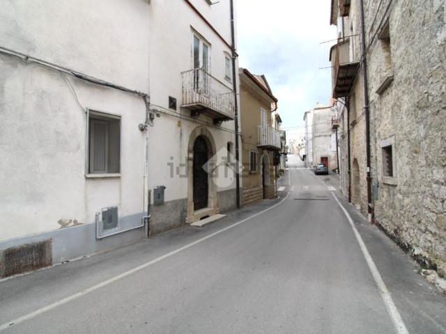 Villetta indipendente in vendita di 122 m² in Via Adriatica, 63