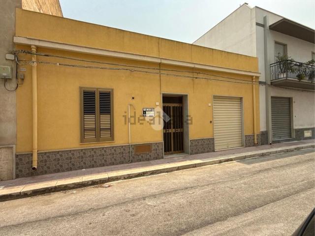Villetta indipendente in vendita di 122 m² in Via Pappalardo Canonico, 17