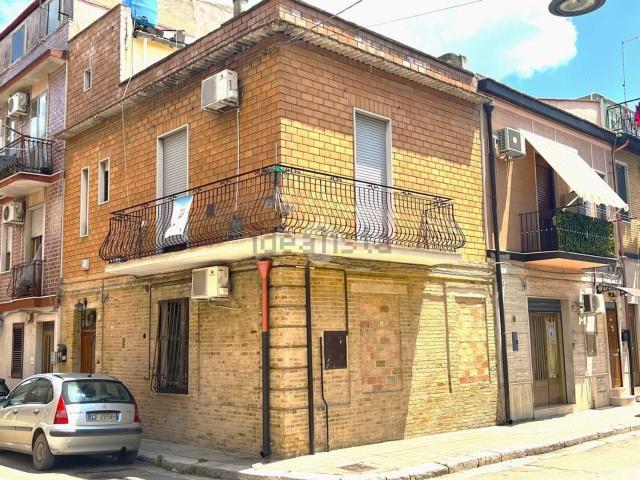 Villetta indipendente in vendita di 122 m² in Via Vieste, 30