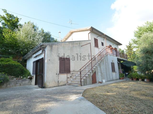 Villetta indipendente in vendita di 122 m² in Contrada Barricella
