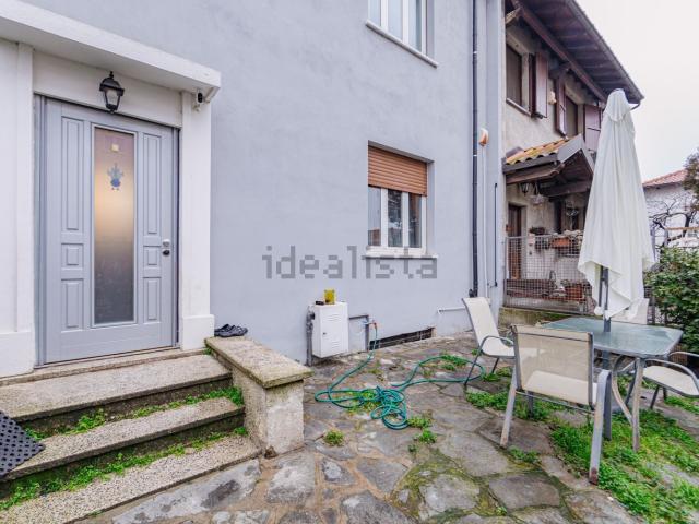 Villetta indipendente in vendita di 124 m² in Via C. Cantù, 21