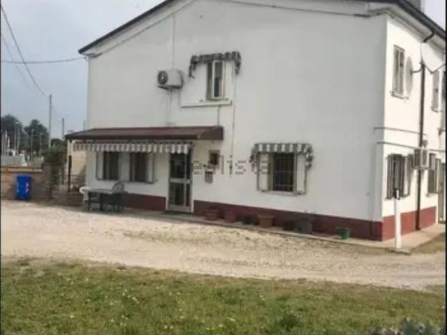 Villetta indipendente in vendita di 124 m² in Via Bellaria