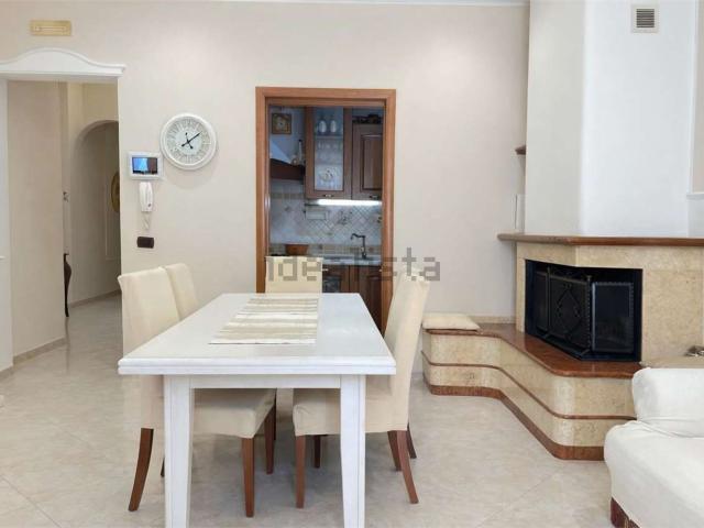 Villetta indipendente in vendita di 124 m² in Via Vincenzo Zingaropoli, 32