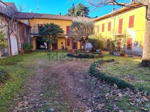 Villetta indipendente in vendita di 1255 m² in Via Roma, 29