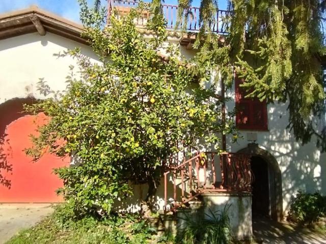 Villetta indipendente in vendita di 125 m² in Via Catalini