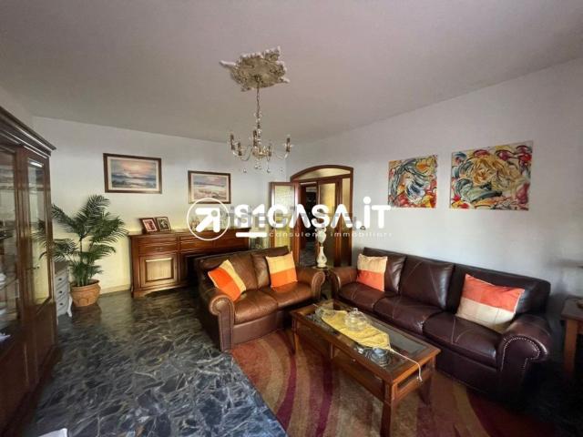 Villetta indipendente in vendita di 125 m² in Via G. Rossini