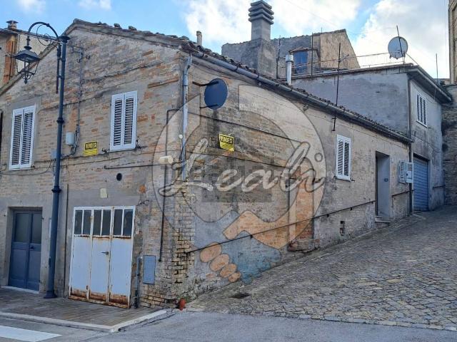 Villetta indipendente in vendita di 125 m² in Via Giacomo Leopardi, 4