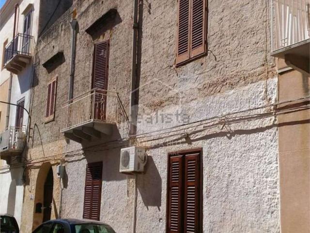 Villetta indipendente in vendita di 125 m² in Via dello Sbarco