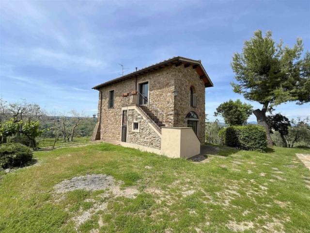 Villetta indipendente in vendita di 125 m² in Via di San Michele a Monteripaldi
