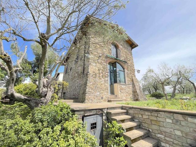Villetta indipendente in vendita di 125 m² in Via di San Michele a Monteripaldi