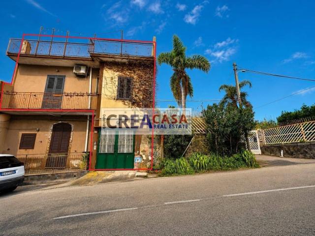 Villetta indipendente in vendita di 125 m² in Via Lapide Vecchia, 164