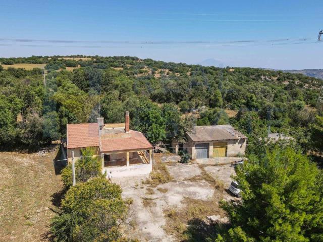 Villetta indipendente in vendita di 125 m² in Via SOLARINO, 1