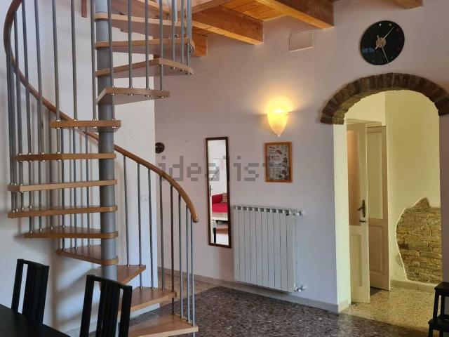 Villetta indipendente in vendita di 125 m² in Via Santa Lucia, 25