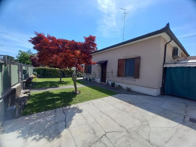 Villetta indipendente in vendita di 125 m² in Via Polveriera Vecchia