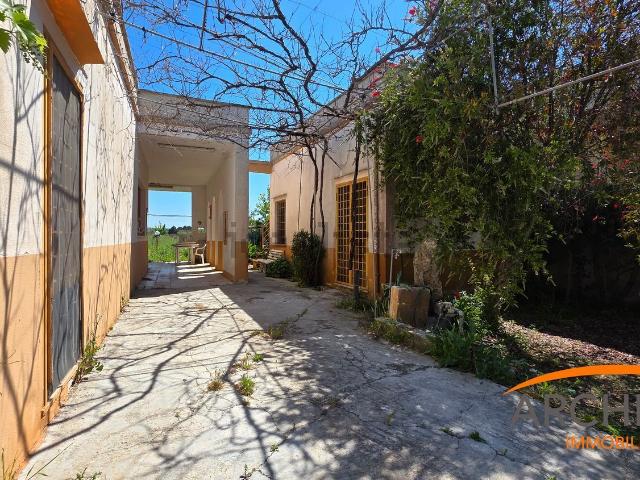 Villetta indipendente in vendita di 125 m² in Via palermo
