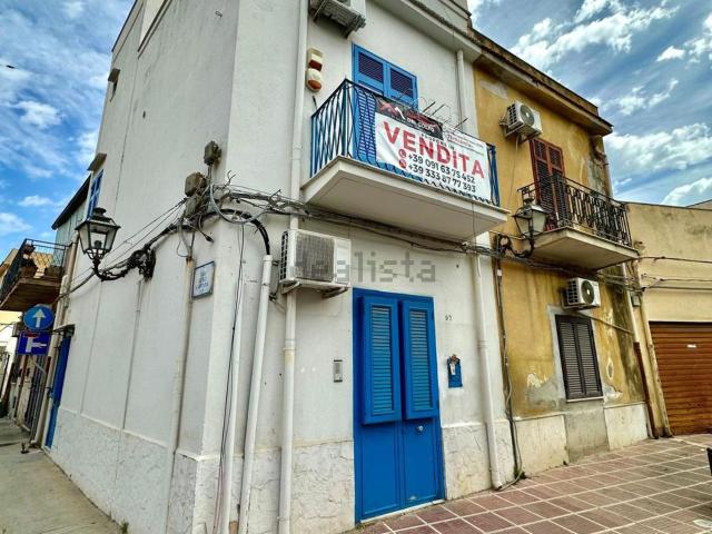 Villetta indipendente in vendita di 125 m² in Via Palermo