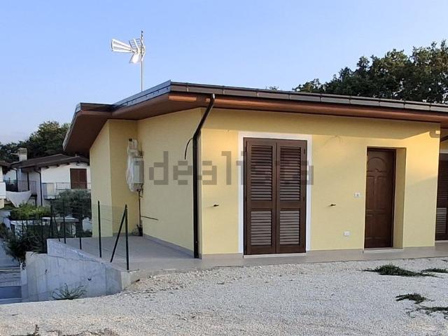 Villetta indipendente in vendita di 125 m² in Via Ruella, 66