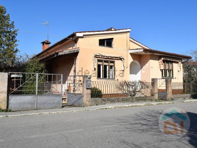 Villetta indipendente in vendita di 125 m² in Via Zorutti