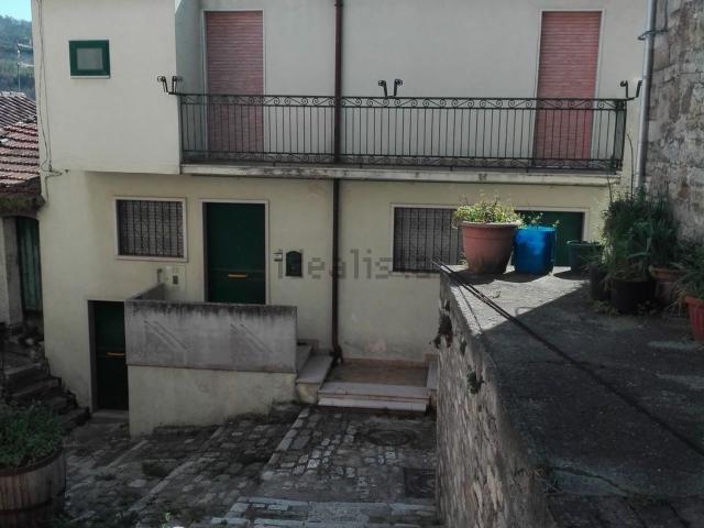 Villetta indipendente in vendita di 125 m² in Corso Umberto I vico quarto