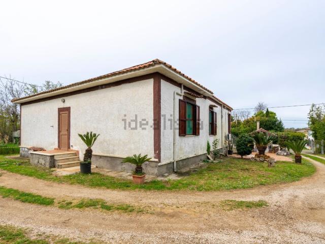 Villetta indipendente in vendita di 125 m² in Strada Rio Martino