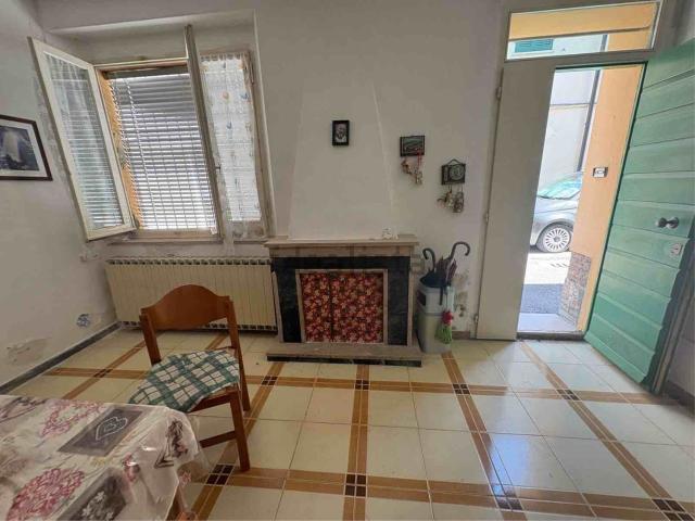 Villetta indipendente in vendita di 126 m² in Via Antonio Tarlazzi, 26