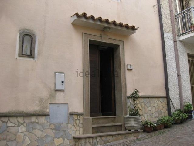 Villetta indipendente in vendita di 126 m² in Via Torre Pellice, 1