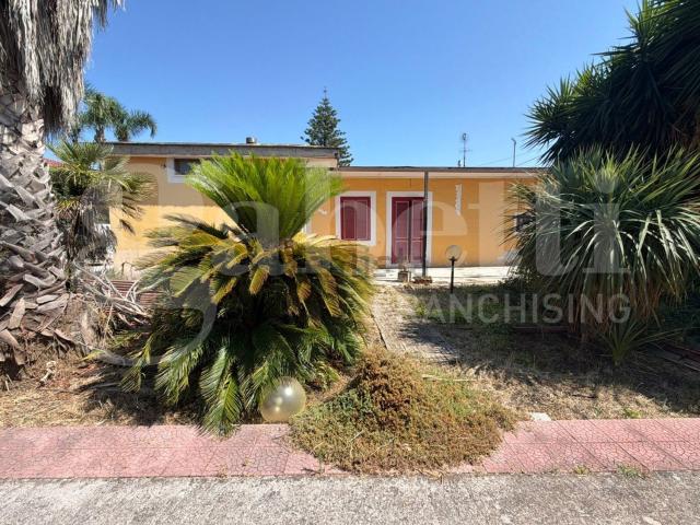 Villetta indipendente in vendita di 127 m² in Via Pontoni Seconda