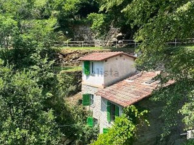 Villetta indipendente in vendita di 127 m² in Via Tonnego, 41