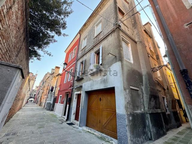 Villetta indipendente in vendita di 127 m² in Calle Grassi e Naccari, 1054