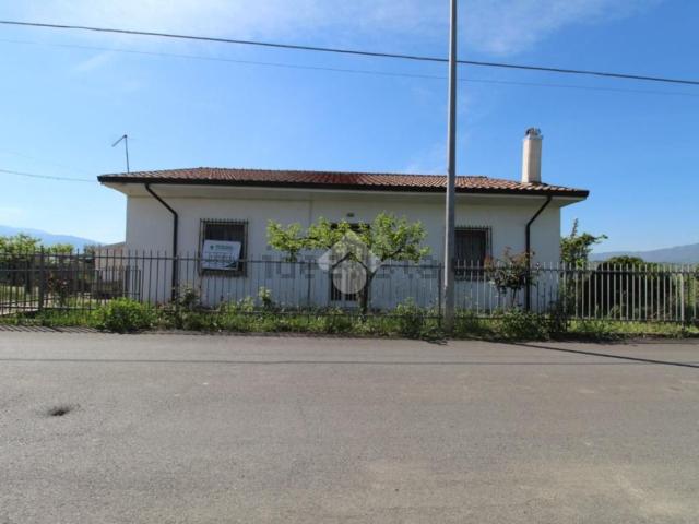 Villetta indipendente in vendita di 128 m²