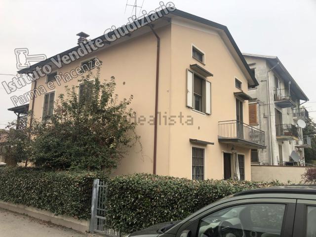 Villetta indipendente in vendita di 128 m² in Via Giacomo Matteotti, 25