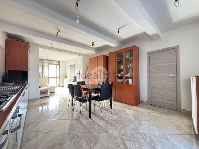 Villetta indipendente in vendita di 128 m² in Via Indipendenza, 48