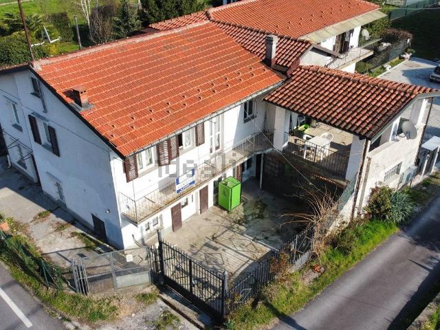 Villetta indipendente in vendita di 128 m² in Via Piasco, 7