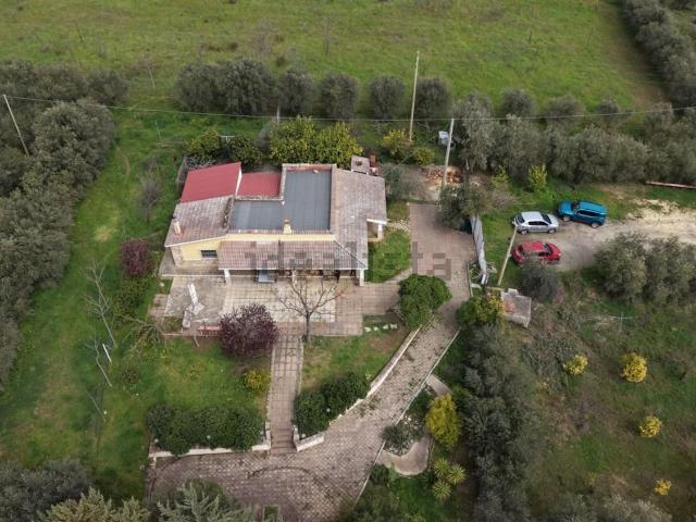 Villetta indipendente in vendita di 128 m² in Località Frascarossa