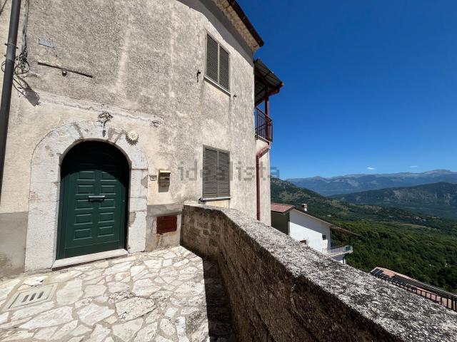 Villetta indipendente in vendita di 129 m² in Via 4 Novembre