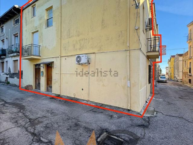 Villetta indipendente in vendita di 129 m² in Via Firenze, 1