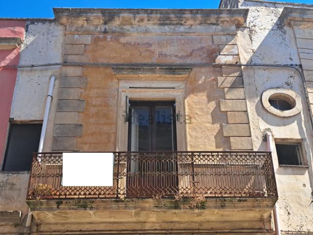 Villetta indipendente in vendita di 129 m² in Via Roma, 25